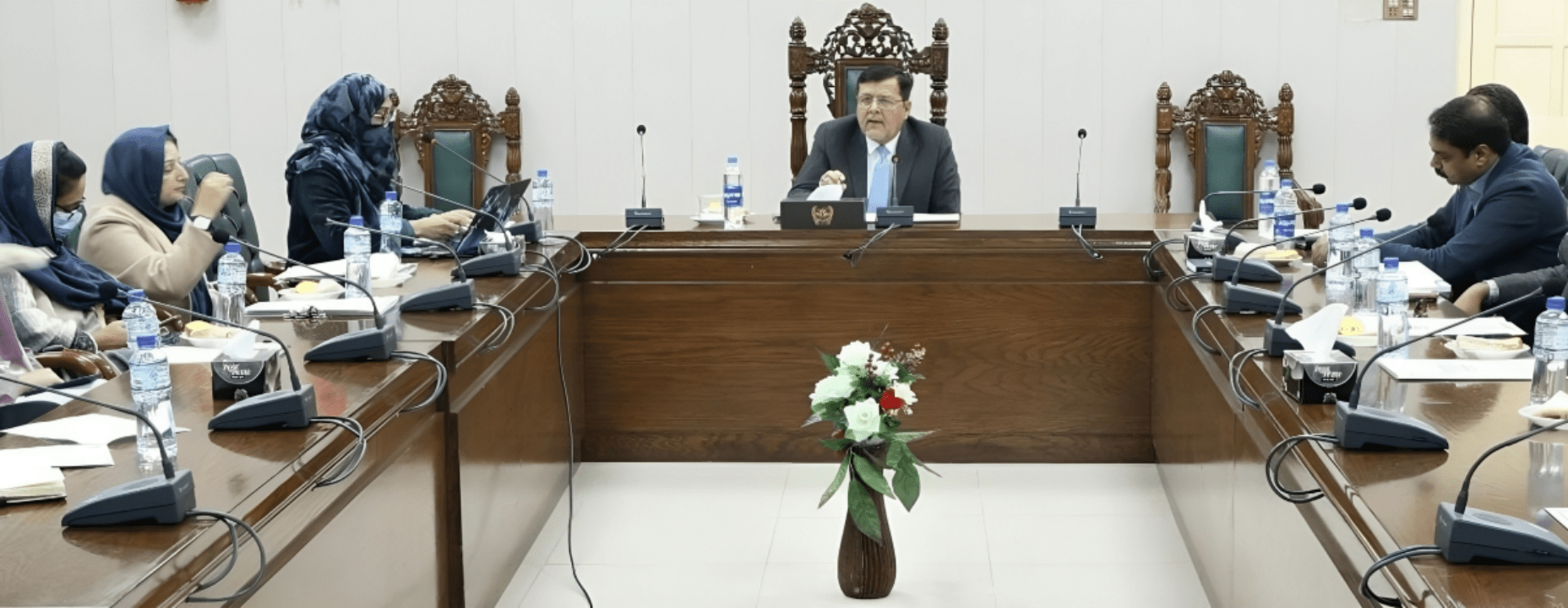 UoC Holds First IQC Meeting