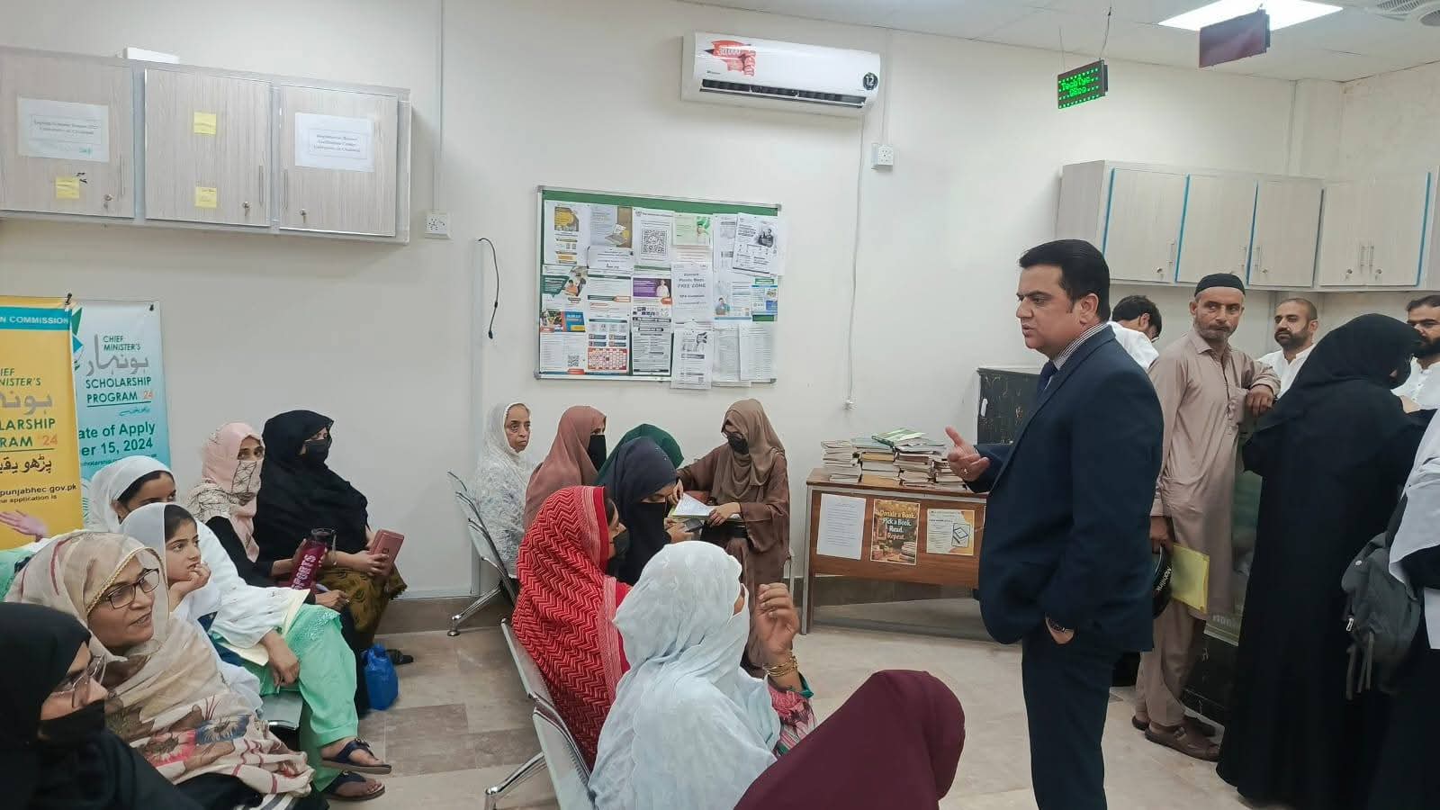 Worthy Vice Chancellor Visits Admission Center