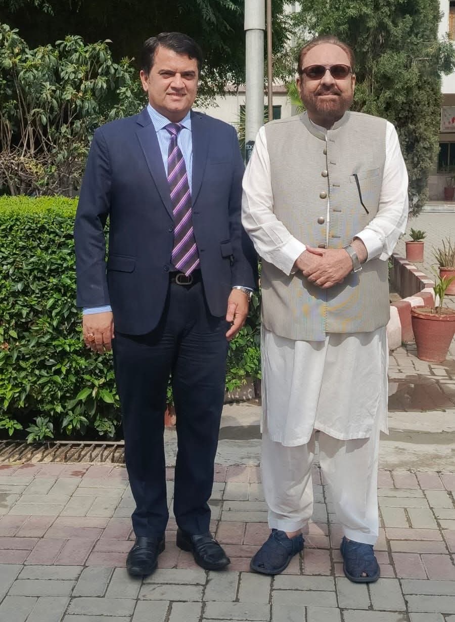 Former VC Meets University of Chakwal Vice Chancellor