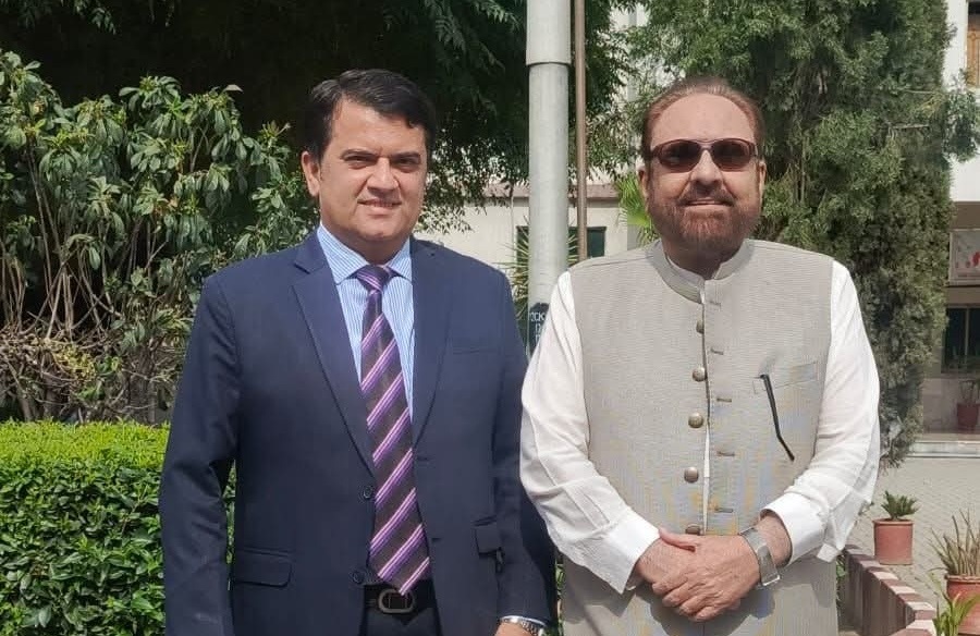 Former VC Meets University of Chakwal Vice Chancellor